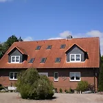 In Beliebtem Gaestehaus Mit Fahrradverleih By Interhome Apartament *
